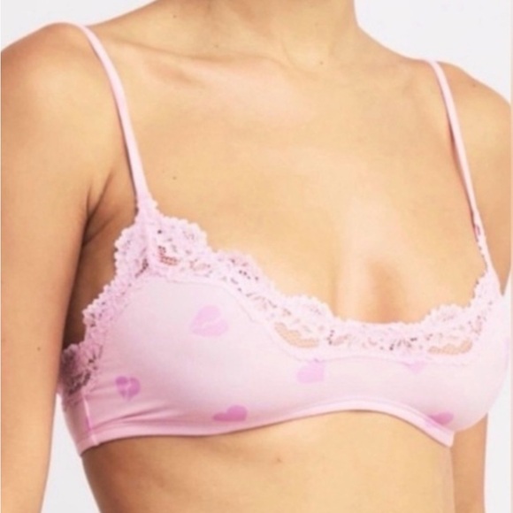 SKIMS Other - SKIMS Fits Everybody Heart Lace Scoop Bralette